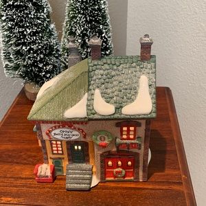 Heritage Village Collection-North Pole Series-Department 56